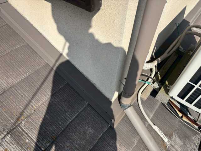 下屋付近の竪樋
